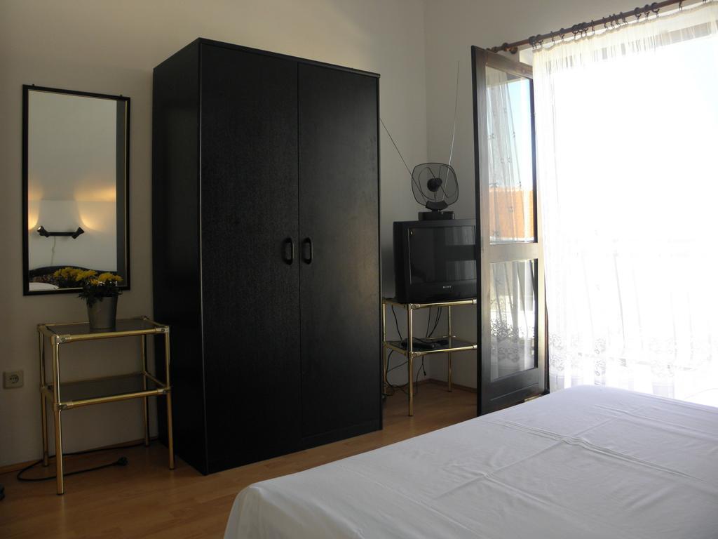 Apartment Perkov Tribunj  Ruang foto
